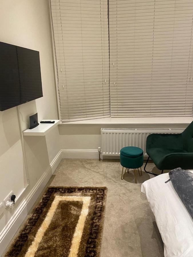 I&J Suites London Ngoại thất bức ảnh